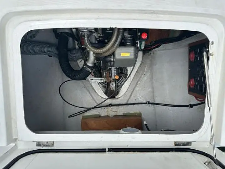 Lagoon 40 - Engine