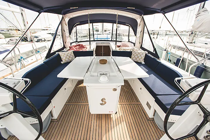Oceanis 51.1 - pozzetto