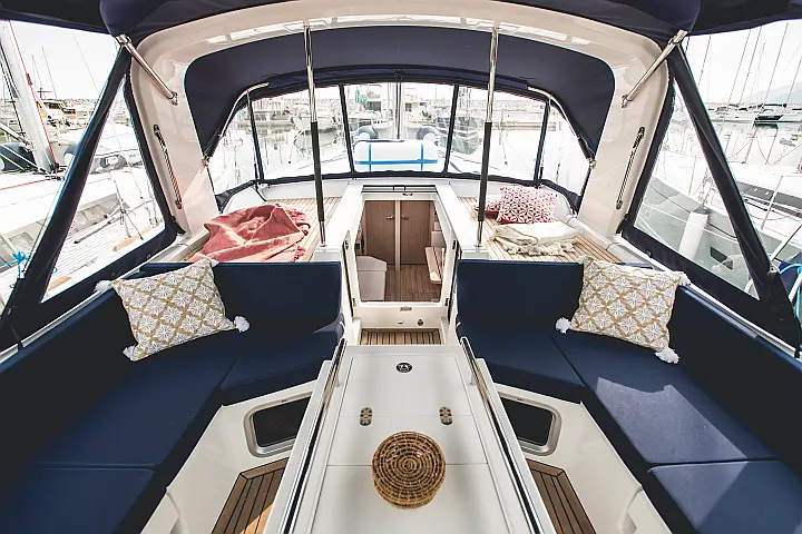 Oceanis 51.1 - pozzetto