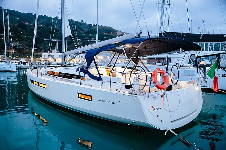 Sun Odyssey 490 - esterno