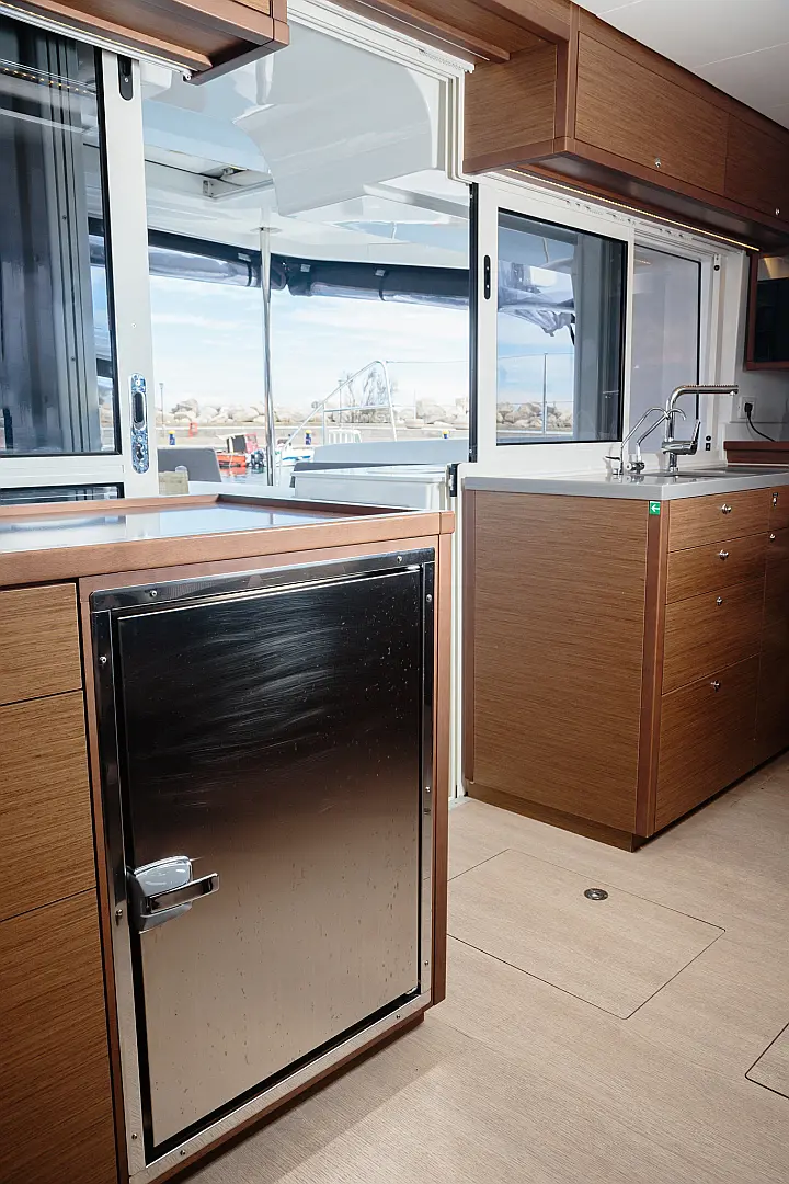 Lagoon 450 Fly - cucina