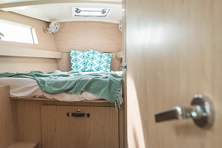 Oceanis 41.1 - cabina