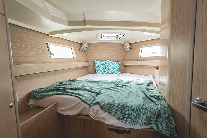 Oceanis 41.1 - cabina