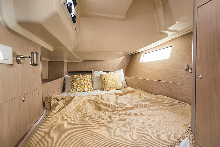 Oceanis 41.1 - cabina