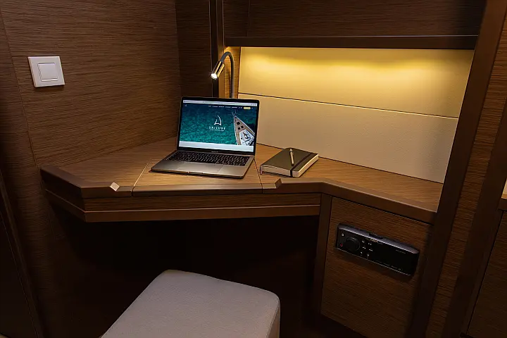 Lagoon 52F - 