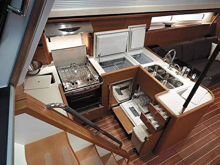 Jeanneau 57 - 