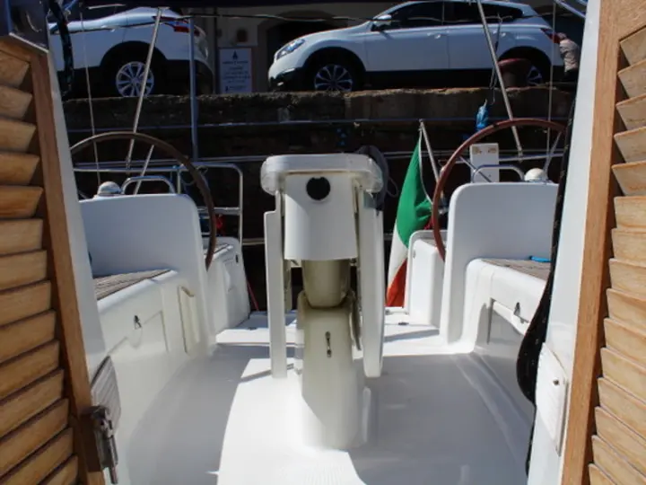 Cyclades 39.3 - 