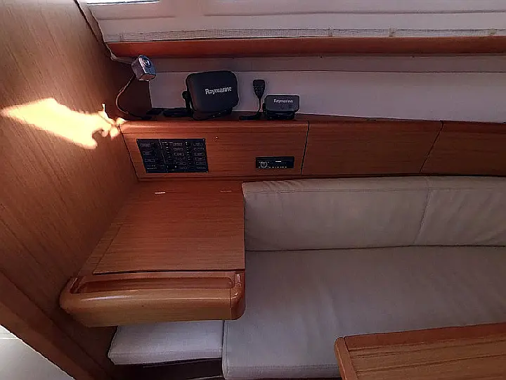 Sun Odyssey 30i - 