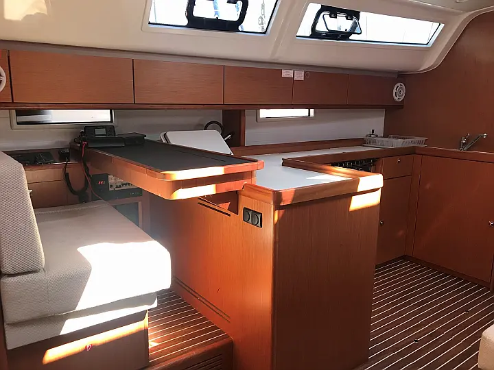 Hanse 458 - 