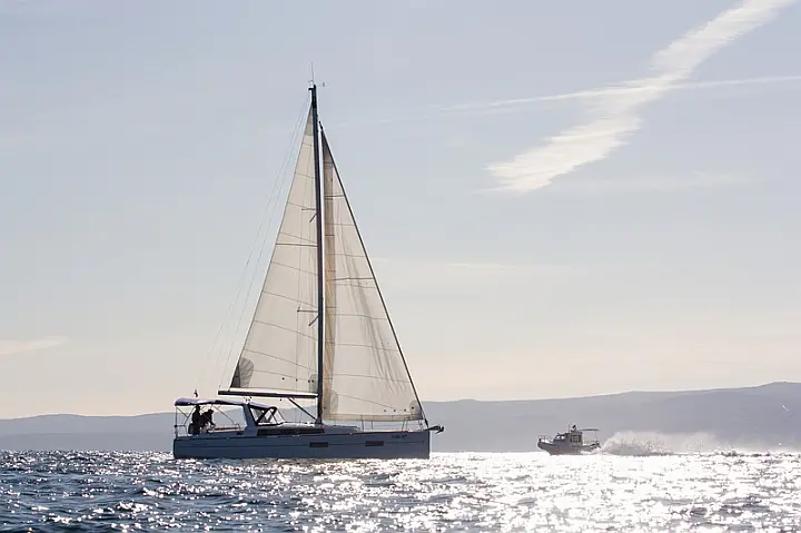 Beneteau Oceanis 38 - 