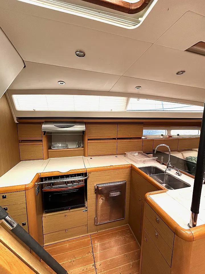 Jeanneau 57 - 