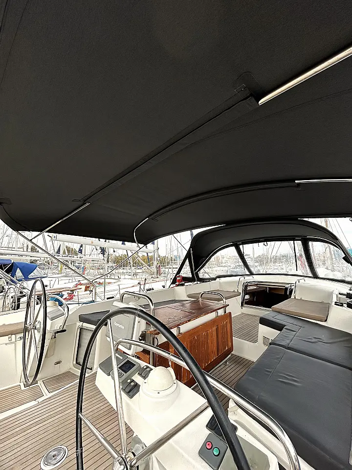Jeanneau 57 - 
