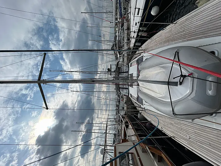 Jeanneau 57 - 