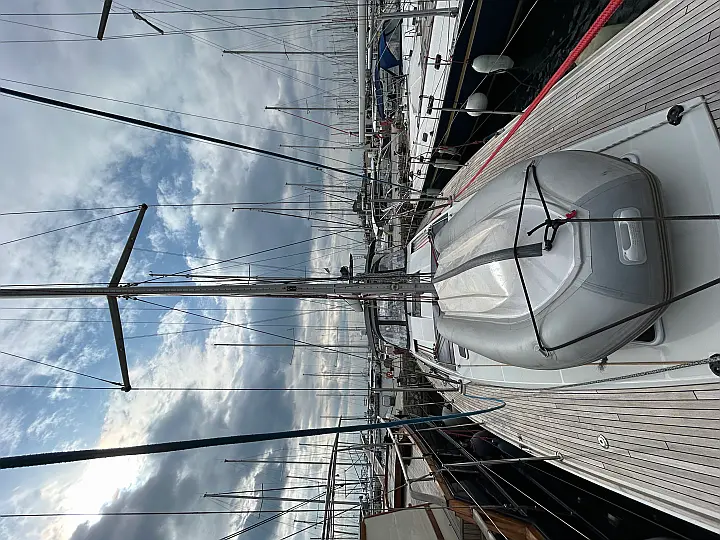 Jeanneau 57 - 