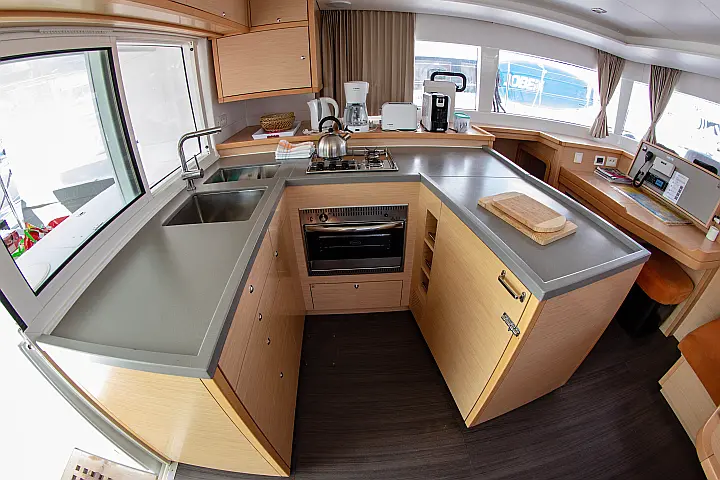 Lagoon 450 F - 