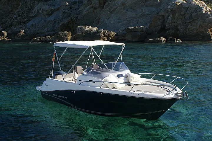 Glastron GT 225 - Main