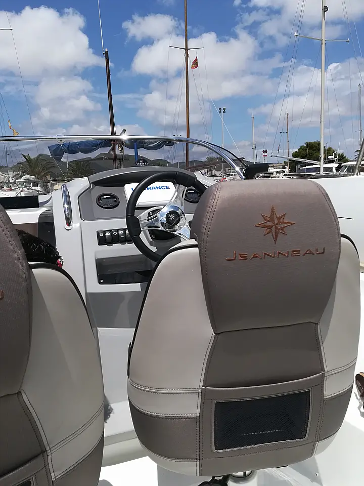 Glastron GT 225 - 