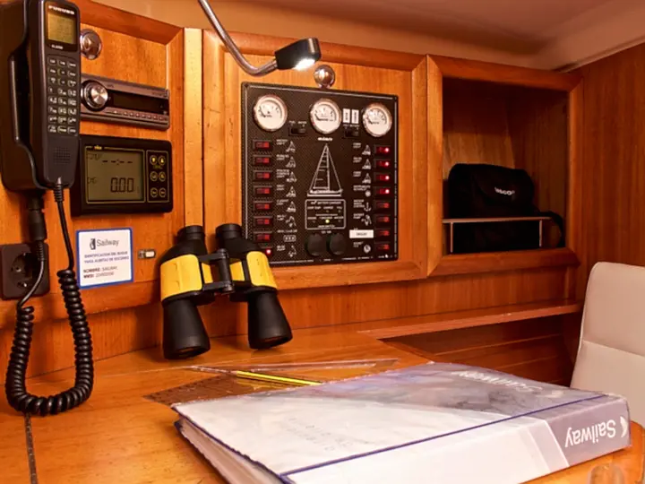 Elan Performance 37 - 