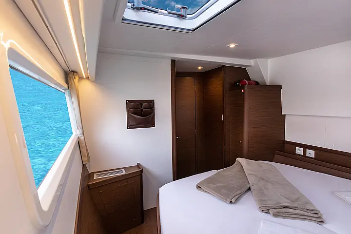 Lagoon 42 - 