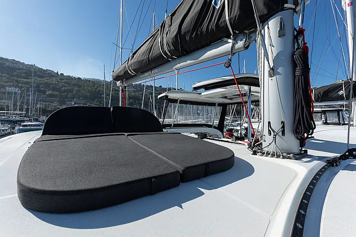 Lagoon 42 - 