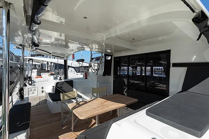 Lagoon 42 - 