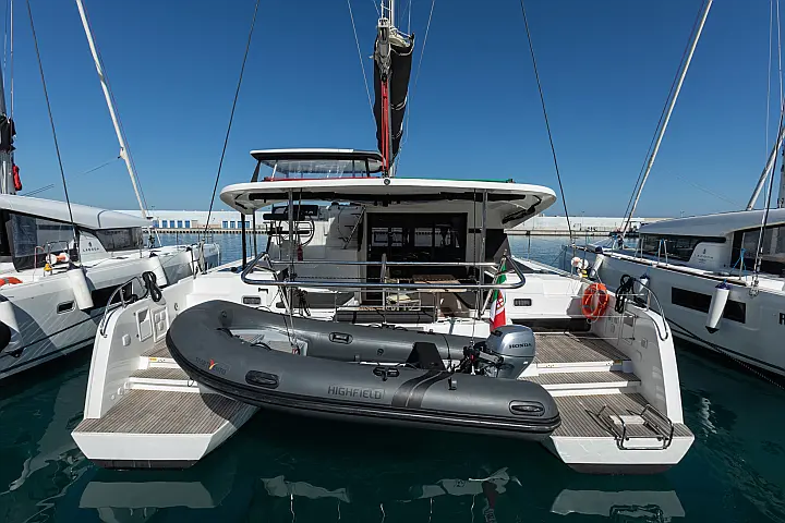 Lagoon 42 - 