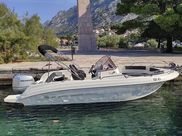 Atlantic Marine 670 - 