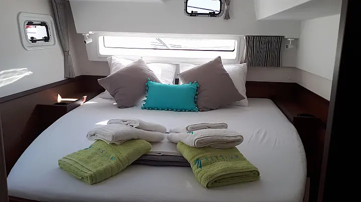 Lagoon 42 - 