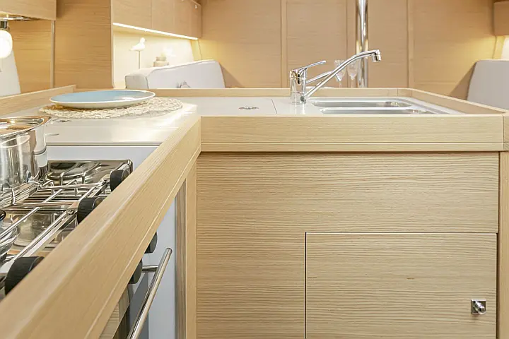 Dufour 360 - 