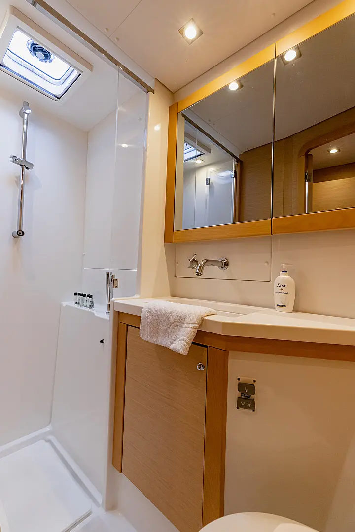 Lagoon 450 F - 