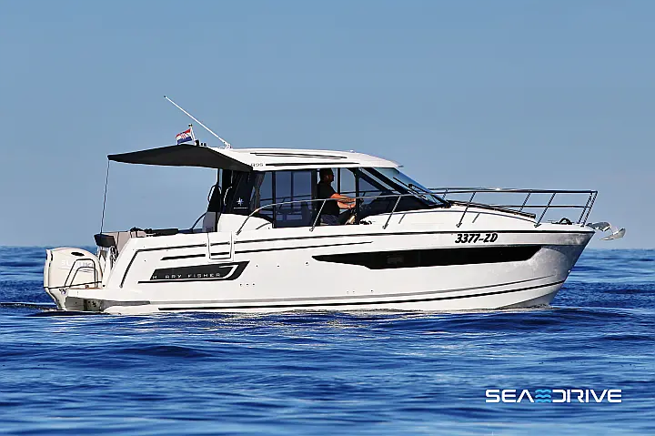 Merry Fisher 895 - 
