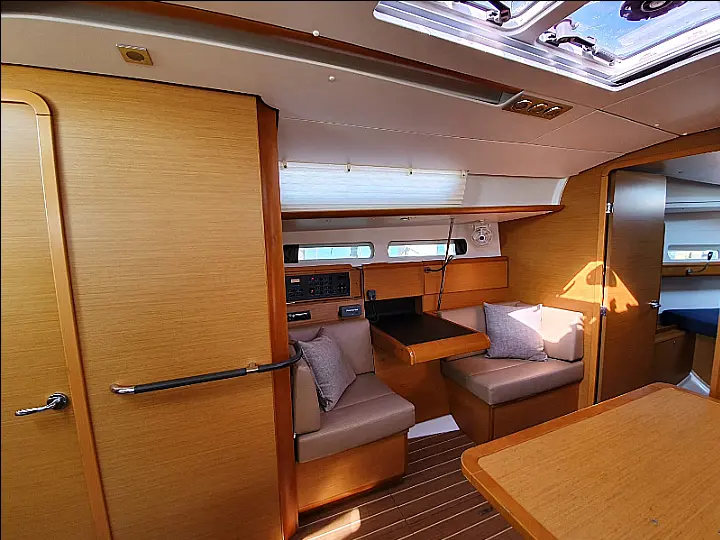 Jeanneau Sun Odyssey 409 - 