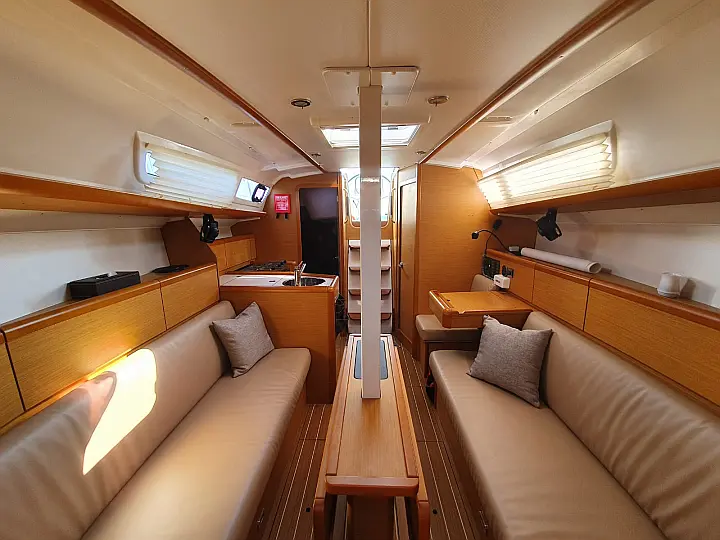 Sun Odyssey 33i - 