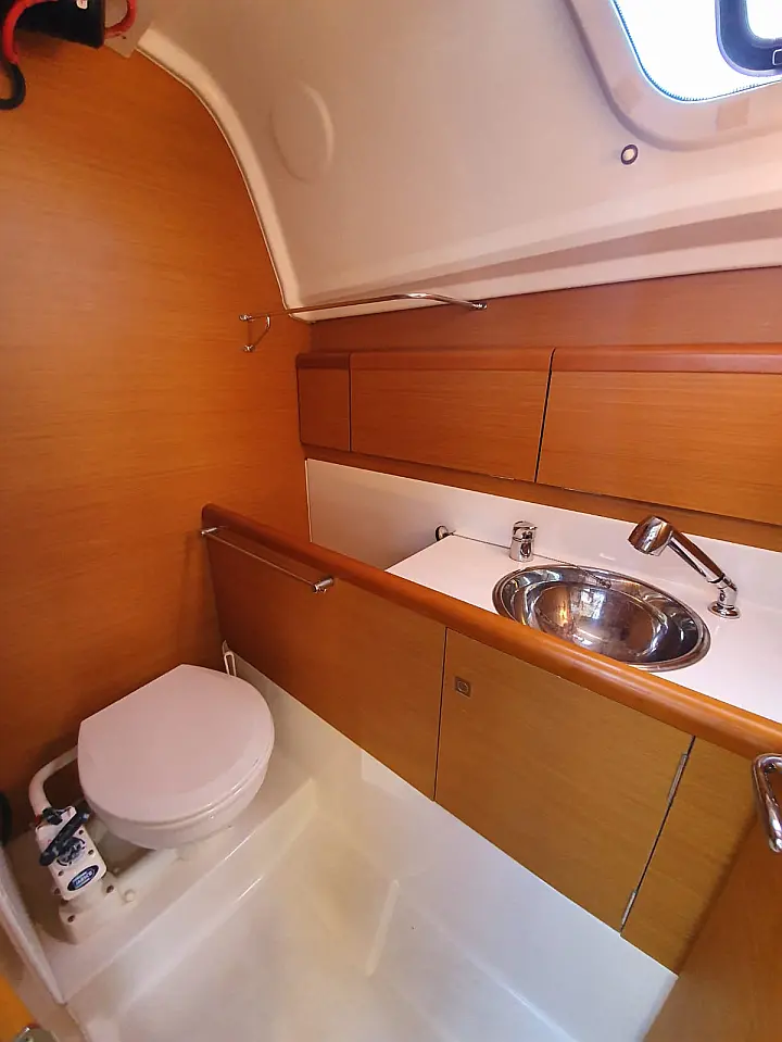 Sun Odyssey 33i - 