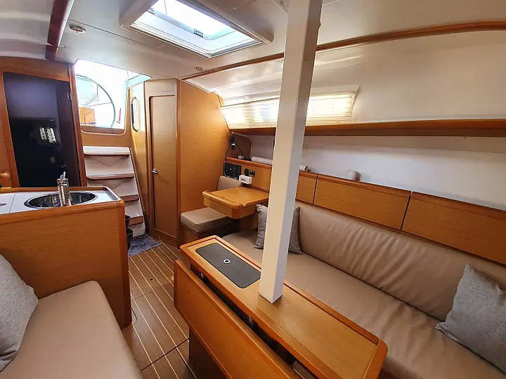 Sun Odyssey 33i - 