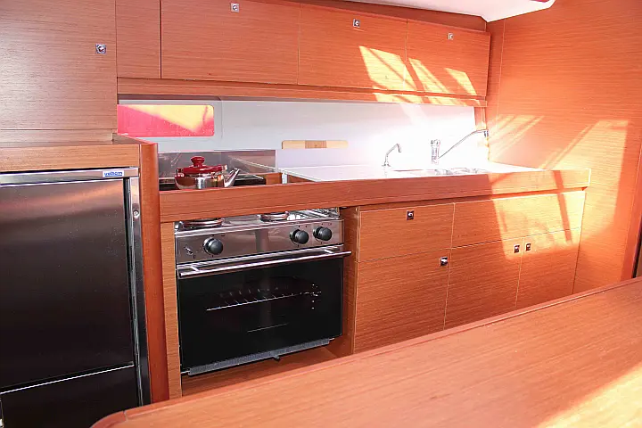 Dufour 382 GL - 