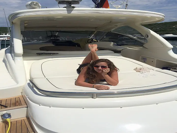 Atlantis 47 - 