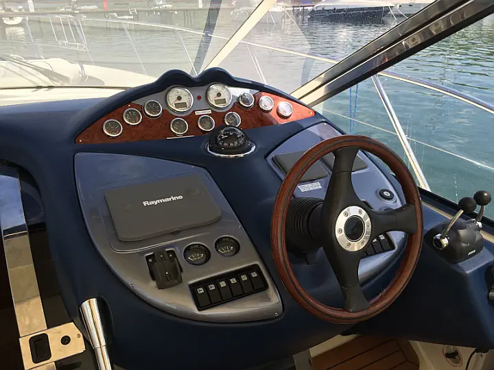 Atlantis 47 - 