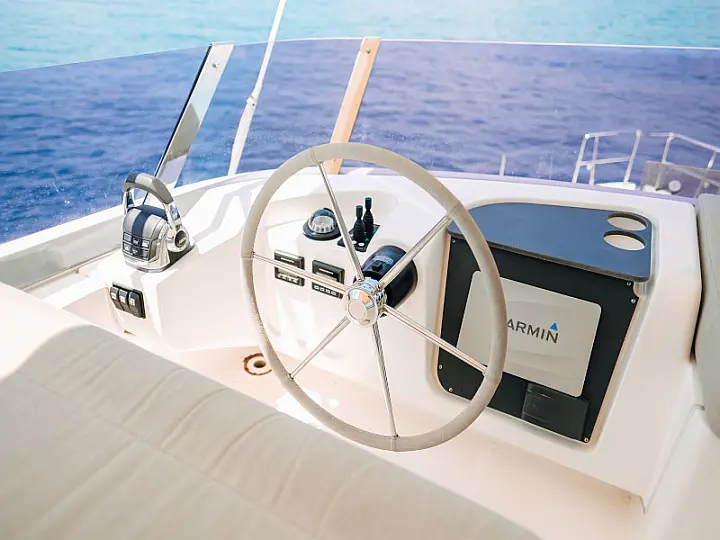 Bavaria E40 Fly - 