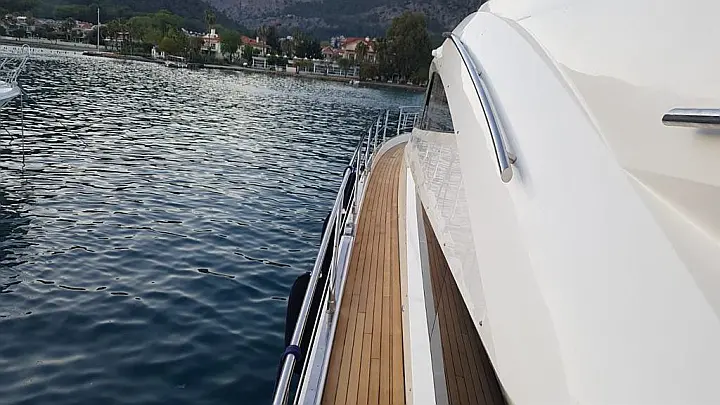 Galeon 640 Fly - 