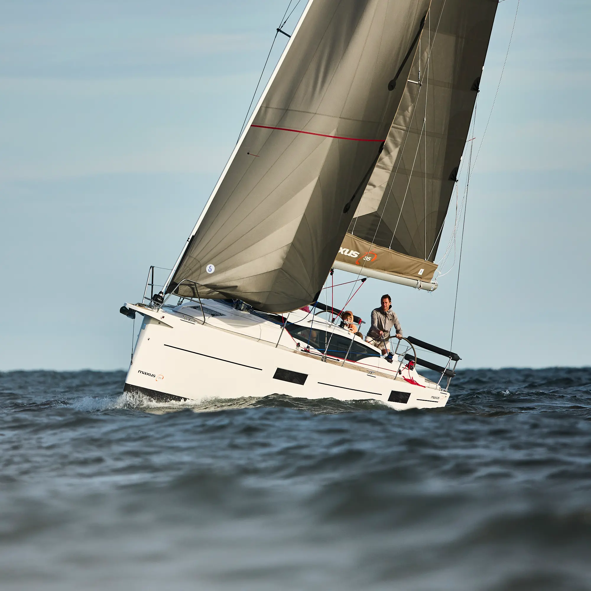 Maxus 35 (see with our base extra options availability as Air Conditioned) - External view