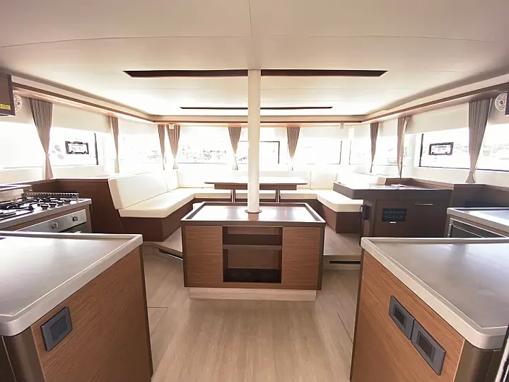 Lagoon 50 - 