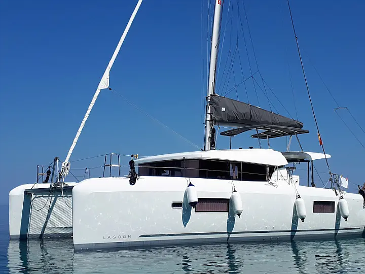 Lagoon 42 - 