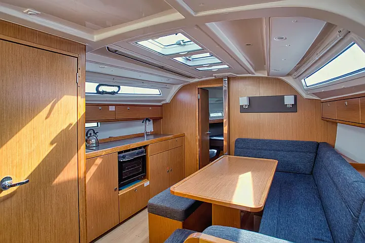 Bavaria Cruiser 41 - 