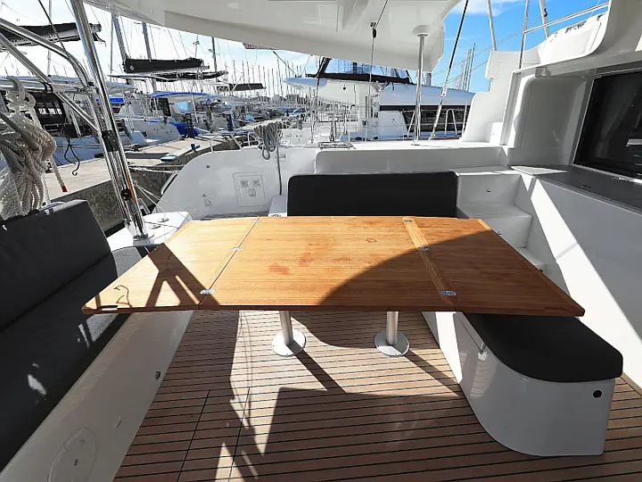 Lagoon 46  - 
