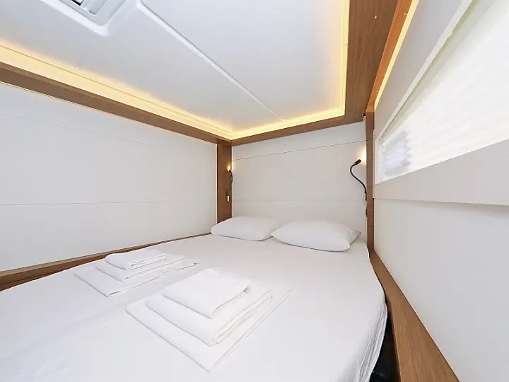 Lagoon 46  - 