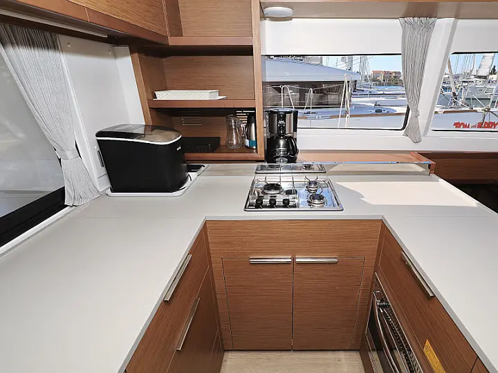 Lagoon 46  - 