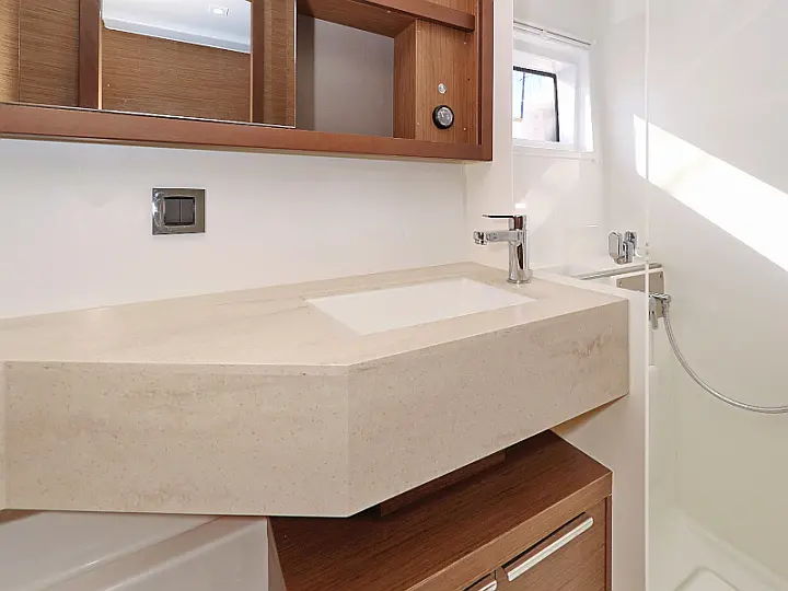 Lagoon 46  - 
