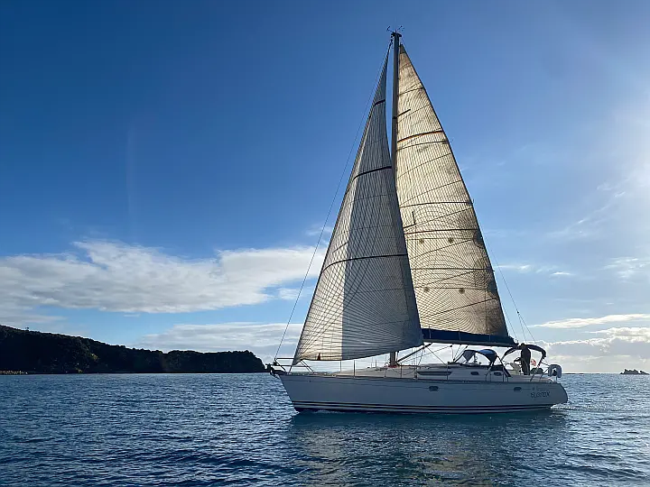 Sun Odyssey 42.2 - 