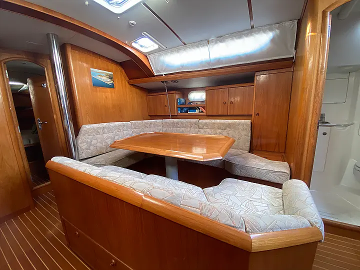 Sun Odyssey 42.2 - 